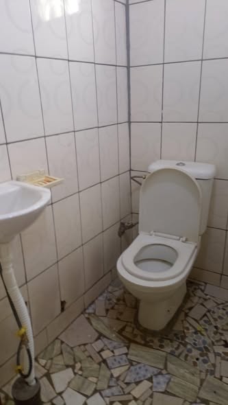 Chambre moderne à louer à Amadou