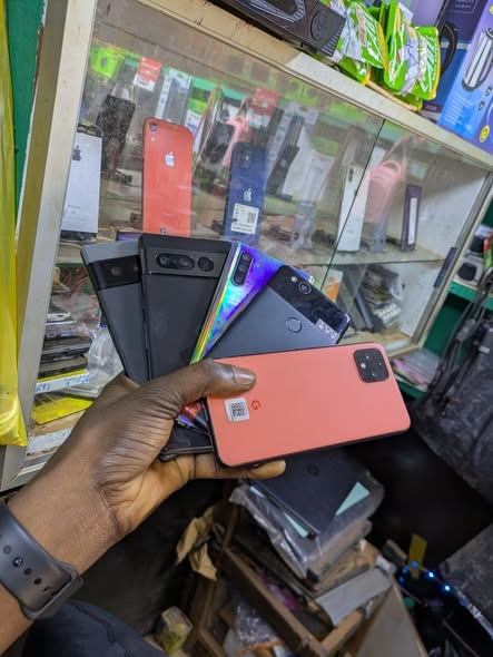 Smartphones for sale in Dschang