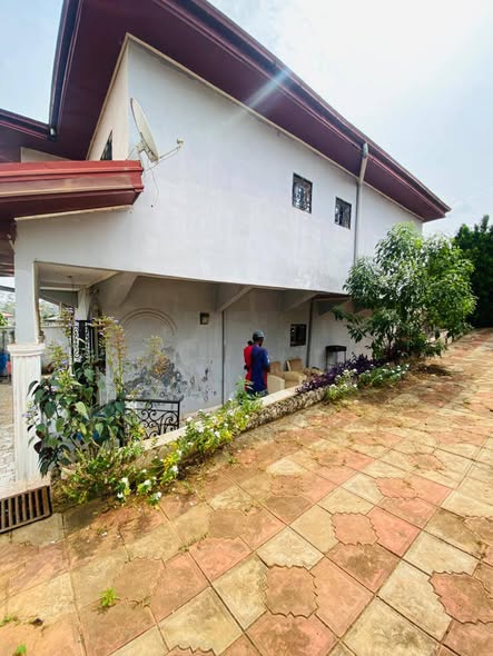 Spacieux Duplex à Louer à Petit Prix