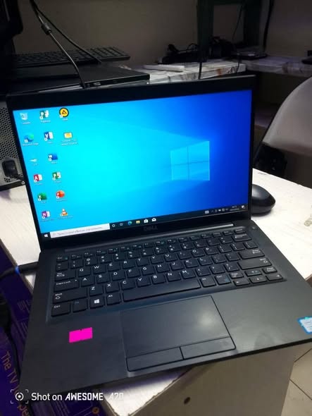DELL LATITUDE 7390 à vendre