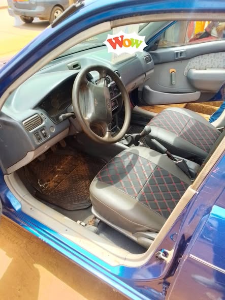 TOYOTA STARLETTE boite manuelle