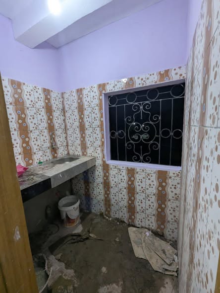 Studio moderne à louer à Obobogo