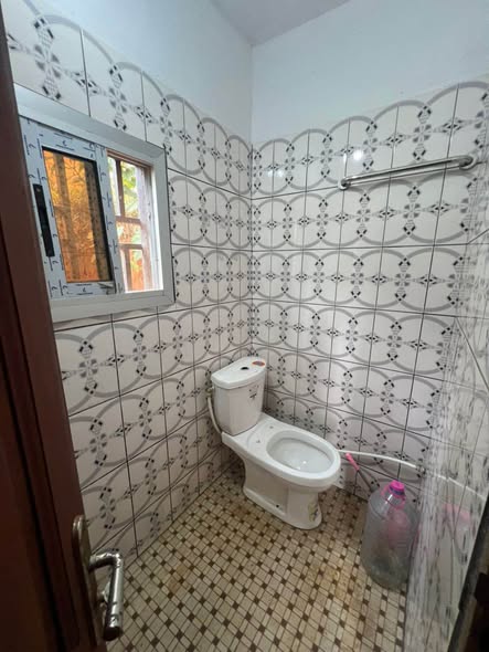 Grand studio moderne à louer à Damas