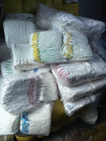 Couches jetables pour bébé à Douala
