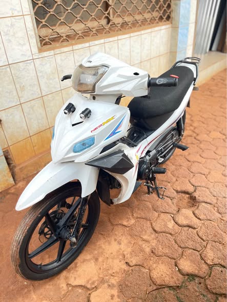 Scooter TVS Neo NX 110 à vendre