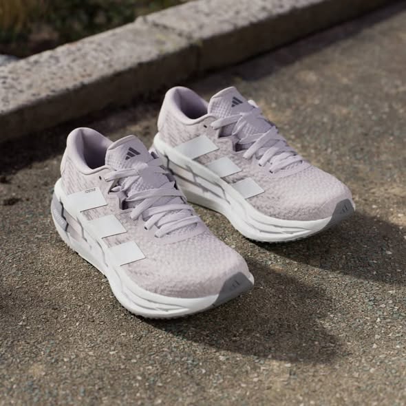Chaussures en vente avec livraison gratuite