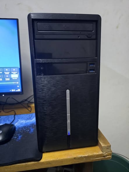 Desktop complet avec Intel i5 et NVIDIA GTX 1070