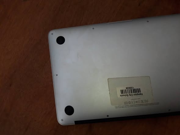 MacBook Air Core i5 à vendre