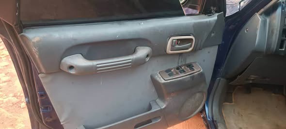 Rav4 ancien modèle à vendre