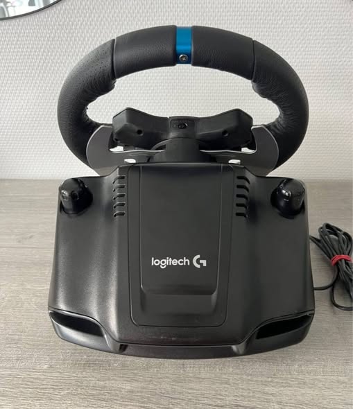Logitech G29 + pedalier