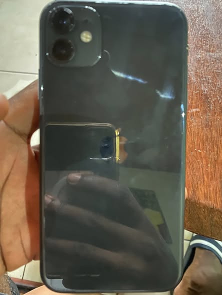 iPhone 11 simple 64 giga