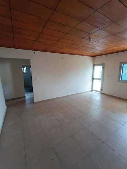 Appartement à louer à Obobogo