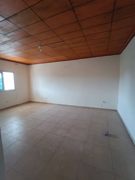 Appartement à louer à Obobogo