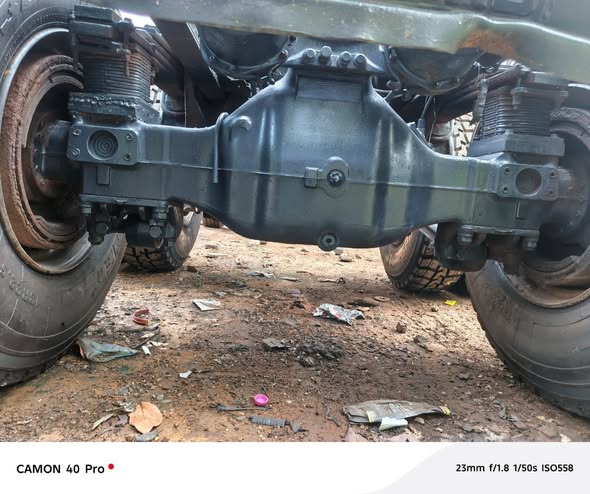 Tracteur Renault 440 10 roues – 2016