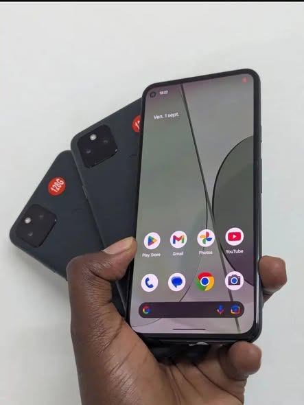 Iphone Samsung Google pixel montre connectée accessoires