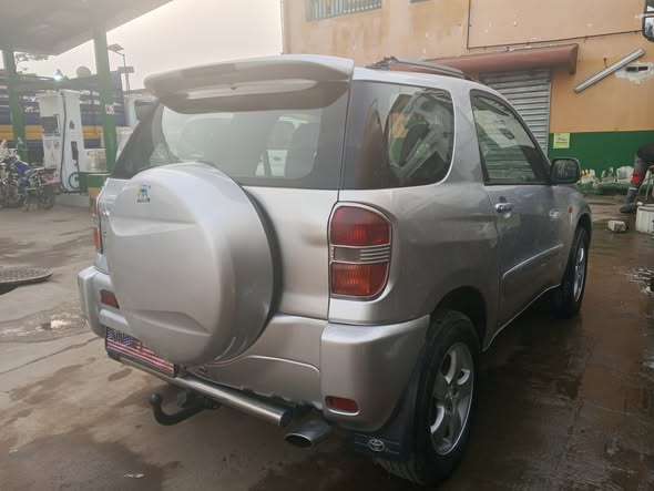 RAV 4 2003 à vendre