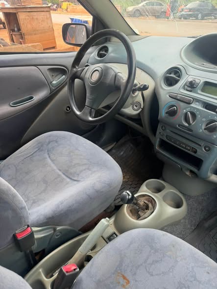 Toyota Yaris, volant direct, moteur occasion d’Europe