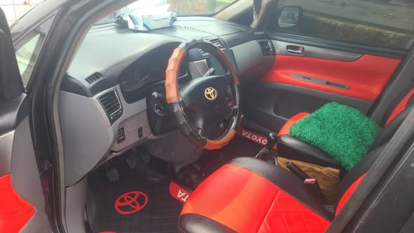 Location Avensis Verso 7 places