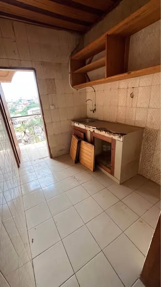 Appartement moderne à louer à Tradex Emana
