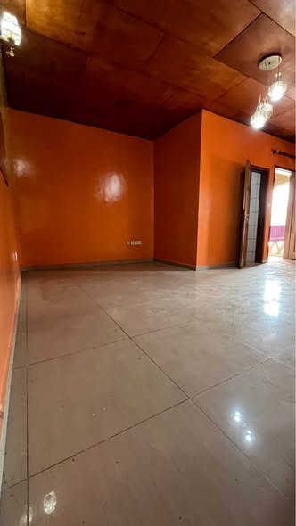 Appartement moderne à louer à Olembé