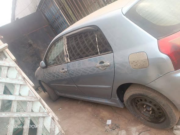 TOYOTA RUNX 2006 à vendre