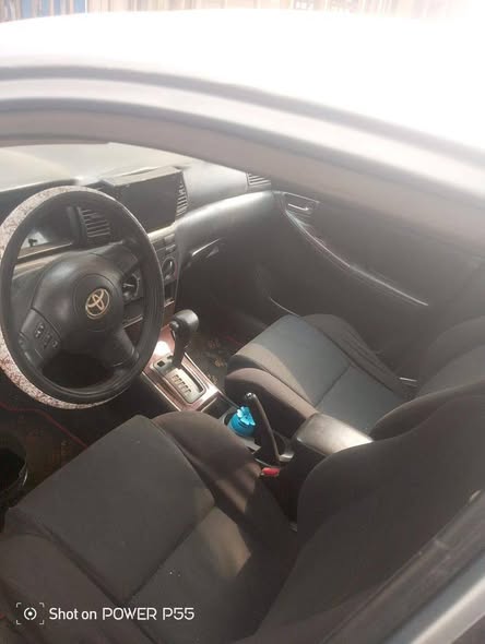 TOYOTA RUNX 2006 à vendre