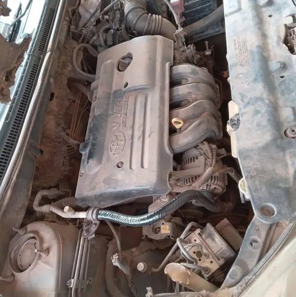 Toyota 115 année 2005 à vendre