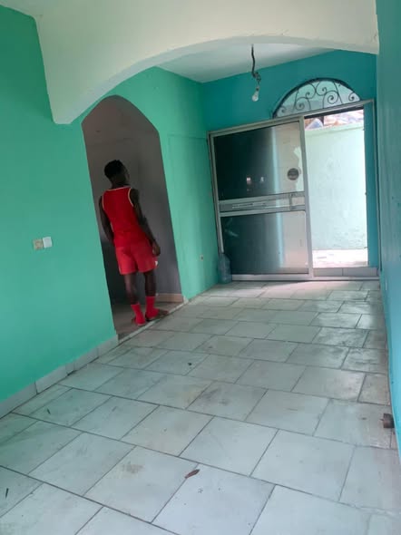 Appartement moderne à louer à Beedi Charly