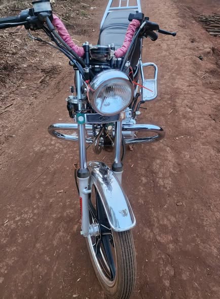 MOTO NANFAN à vendre d'urgence