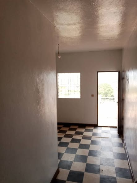 Chambre moderne à louer à Essos