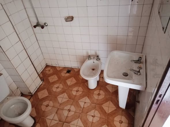 Chambre moderne à louer à Essos