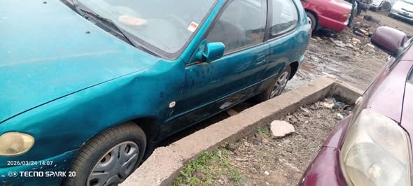Cho cho Corolla E110 à vendre