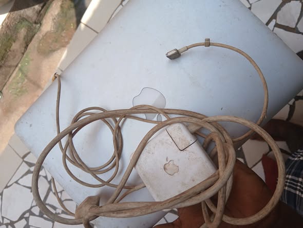 MacBook Pro 2018 à vendre avec chargeur