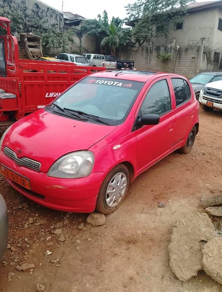 Toyota Yaris 2003 à vendre à Yaoundé