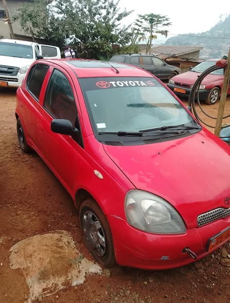 Toyota Yaris 2003 à vendre à Yaoundé
