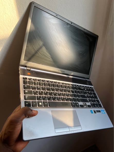 Gaming Samsung i7 Laptop