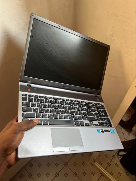 Gaming Samsung i7 Laptop