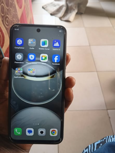 Techno Spark 30 Pro à vendre