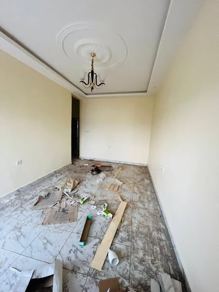 Studios modernes à louer à Biyemassi