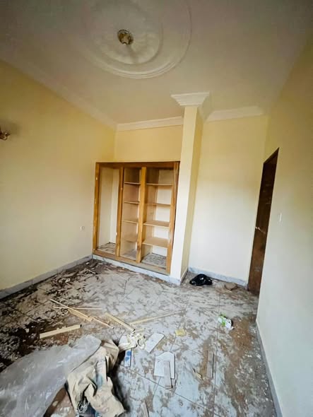 Studios modernes à louer à Biyemassi