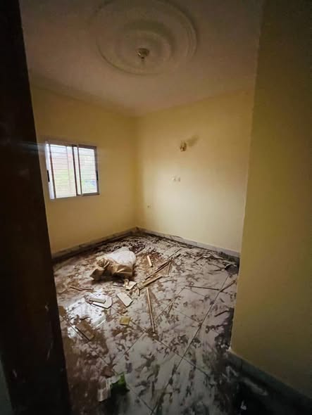 Studios modernes à louer à Biyemassi