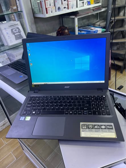 Laptop ACER core i5 6TH