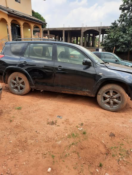 RAV4 2008 automatique à vendre