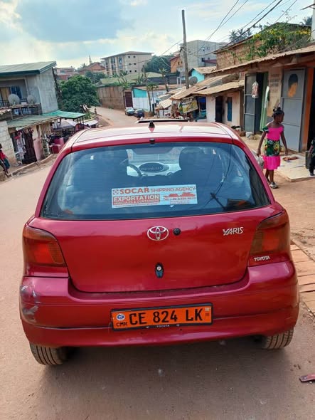 Toyota Yaris 2002 à vendre à Yaoundé