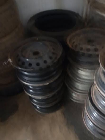 Arrivage de pneus d'occasion Belgique et Japon