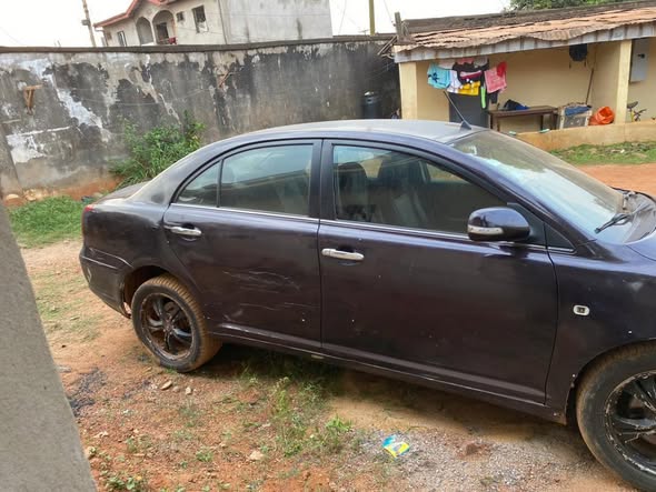 Toyota Avensis à vendre