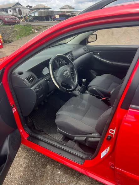 Corolla long châssis 2004 à vendre