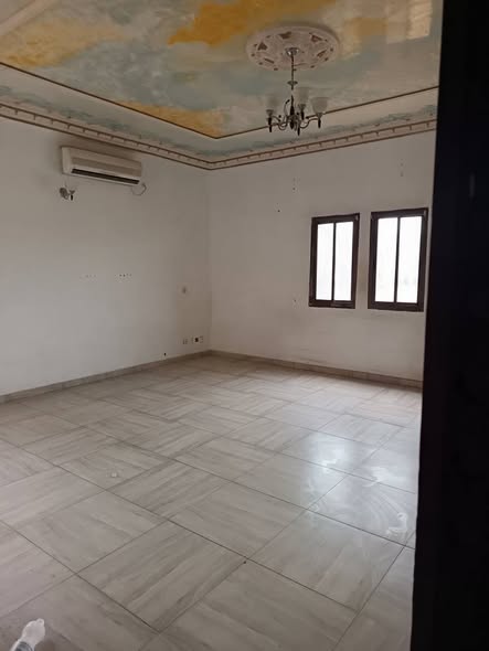 Appartement moderne à louer à Odza