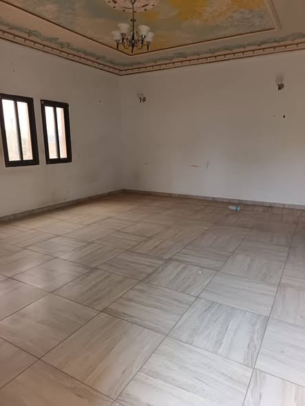 Appartement moderne à louer à Odza