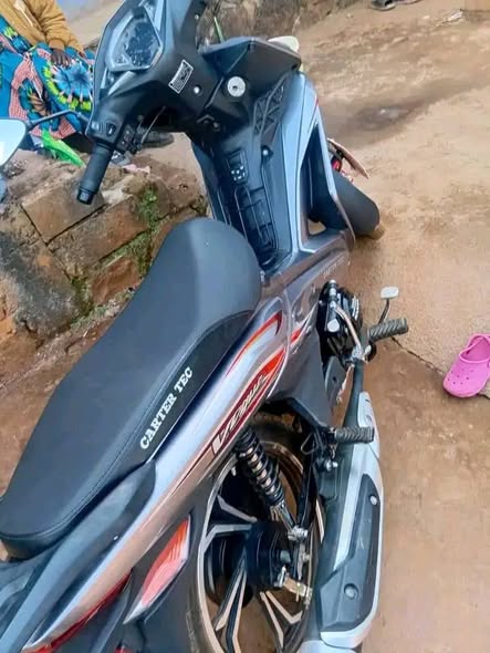 MOTO Scooter à vendre